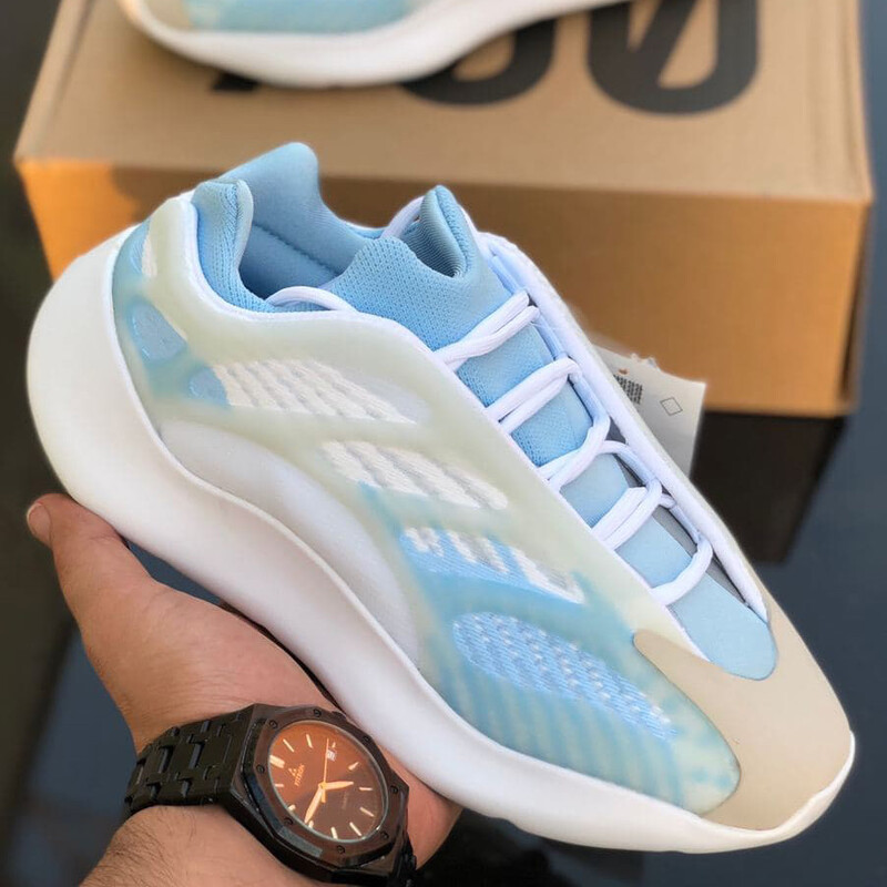 آدیداس یزی 700 وی 3 زنانه Adidas Yeezy 700 V3