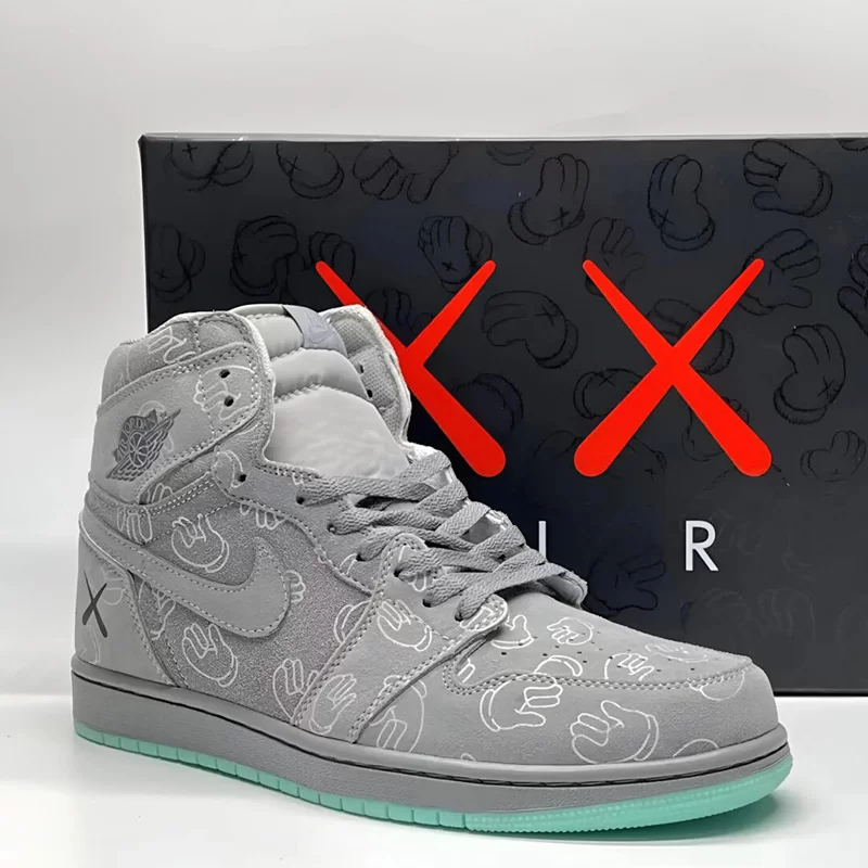 جردن وان رترو کاز Jordan 1 Retro Kaws