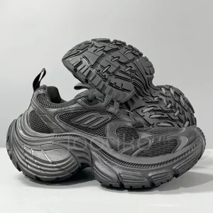 بالنسیاگا تن ایکس ال ترینرز Balenciaga 10xl Trainers in Black