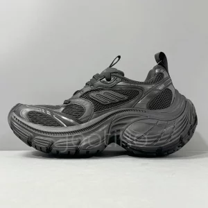 بالنسیاگا تن ایکس ال ترینرز Balenciaga 10xl Trainers in Black