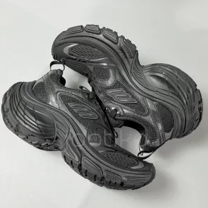 بالنسیاگا تن ایکس ال ترینرز Balenciaga 10xl Trainers in Black