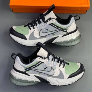 نایک وی تو کی ران Nike V2K Run طوسی سبز