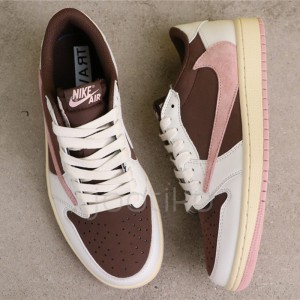 جردن وان مایتی سووشرز پینک Jordan 1 Low Mighty Swooshers Pink