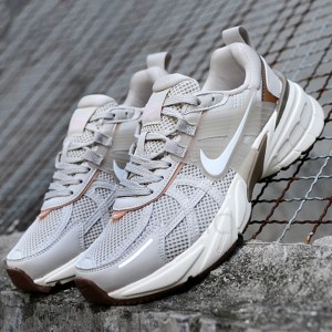 نایک وی تو کی ران Nike V2K Run