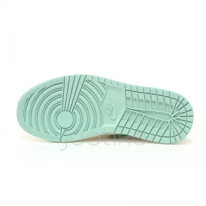 جردن وان آرکتیک پانچ Jordan 1 Low SE Arctic Punch