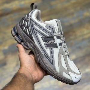 نیوبالانس New Balance 1906R Driftwood Dark Mushroom قهوه‌ای خاکی