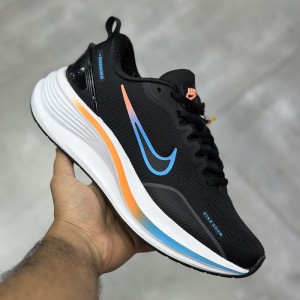 نایک زوم ومرو رانینگ Nike Zoom Vomero RUNNING مشکی آبی نارنجی