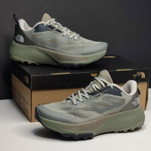 نورث فیس رانینگ ترکینگ آلتامسا زیتونی مات خاکستری North Face Altamesa 500 Clay Grey Cavern Grey