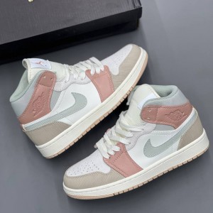 جردن وان میلان Jordan 1 Mid Milan