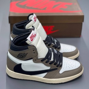 نایک ایر جردن وان تراویس اسکات Jordan 1 Retro High Travis Scott