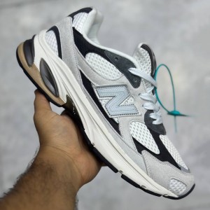 کفش نیوبالانس 2010 طوسی سفید کرم New Balance 2010 Cream Grey