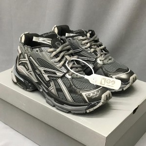 بالنسیاگا رانر طوسی تیره مشکی Balenciaga Runner Dark Grey Black