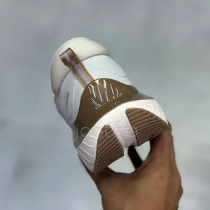 آدیداس سوپرماگما اترنو بژ قهوه ای adidas SuperMagma Eterno Beige Brown