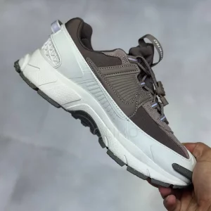 نایک زوم ومرو 5 روم قهوه ای استخوانی Nike Zoom Vomero 5 Roam Light Bone Mink Brown