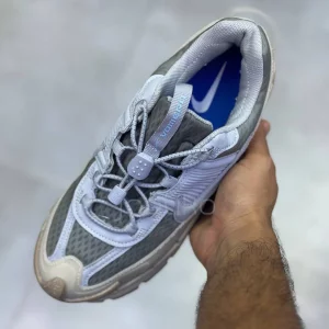 نایک زوم ومرو روم خاکستری کرم Nike Zoom Vomero Roam Wolf Grey Sand Drift