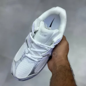نایک وی فایو آر ان آر سفید سیلور Nike V5 RNR White Black Metallic Silver