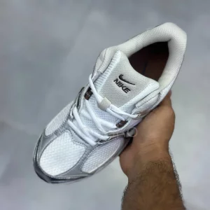 نایک وی فایو آر ان آر سفید سیلور قهوه ای Nike V5 RNR Sail Fauna Brown Phantom Light Orewood Brown