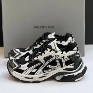 بالنسیاگا رانر مشکی سفید Balenciaga Runner Black White