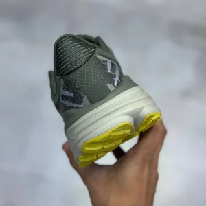 هوکا استینسون 7 زیتونی طرح جنگلی Hoka Stinson 7 Olive Haze Forest Cover