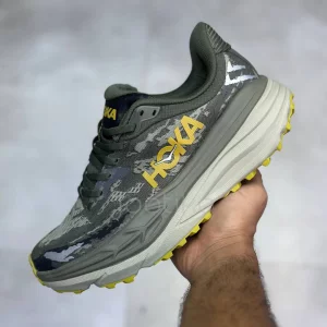 کفش هوکا استینسون 7 زیتونی طرح جنگلی Hoka Stinson 7 Olive Haze Forest Cover