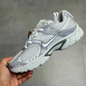 نایک وی فایو آر ان آر طوسی Nike V5 RNR Gray