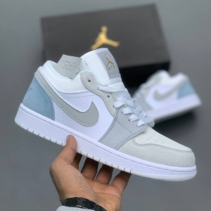 کفش جردن وان لو پاریس Jordan 1 Low Paris