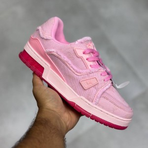 کفش لویی ویتون ترینر صورتی Louis Vuitton LV Trainer
