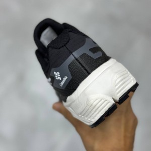 کلمبیا تریل گورتکس مشکی سفید Columbia GORE-TEX Trail