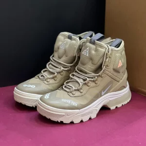 نایک ای سی جی ایر زوم گایادوم گورتکس خاکی Nike ACG Air Zoom Gaiadome Gore-Tex Khaki