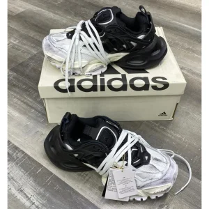 آدیداس رانر اکس ال جی دیلاکس سفید مشکی adidas XLG Runner Deluxe White Black