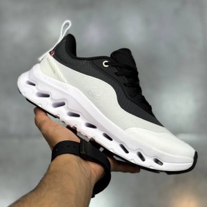 کتونی آن رانینگ کلودتیلت 2 لوئه‌وه مشکی سفید On Running Cloudtilt 2 LOEWE Black White