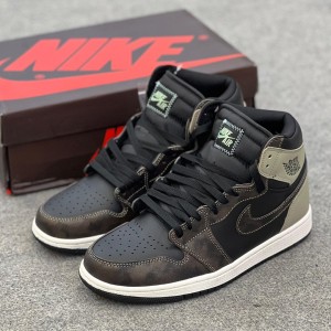 جردن وان های لایت آرمی راست شدو پاتینا Jordan 1 High Light Army Rust Shadow Patina MSTR