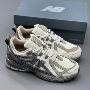 نیوبالانس 1906 قهوه‌ای خاکی New Balance 1906R Driftwood Dark Mushroom