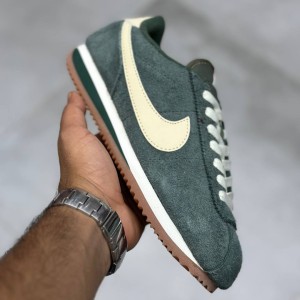 نایک کورتز سبز تیره کرم Nike Cortez Vintage Green Gum FJ2530-301