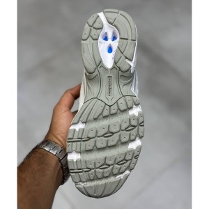 نیوبالانس 740 سفید سیلور متالیک New Balance 740