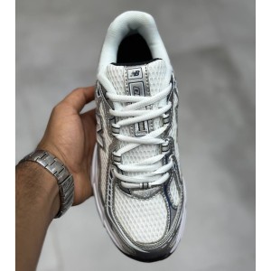 نیوبالانس 740 سفید نقره‌ای متالیک سرمه‌ای New Balance 740v2 White Shadow Grey Navy U740WN2