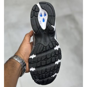 نیوبالانس 740 سفید نقره‌ای متالیک سرمه‌ای New Balance 740v2 White Shadow Grey Navy U740WN2