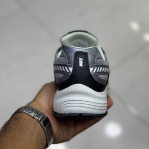 نایک اینیشیتور نقره‌ای خاکستری مشکی سفید Nike Initiator Anthracite Metallic Cool Grey IB3083-001