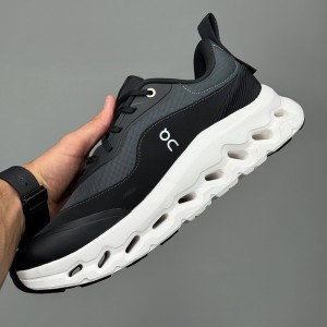 کتونی آن رانینگ کلودتیلت 2 لوئه‌وه مشکی On Running Cloudtilt 2 LOEWE Black