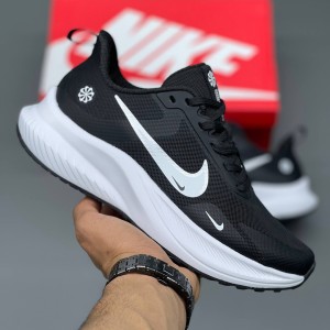 نایک زوم ایکس مشکی سفید Nike Zoom X