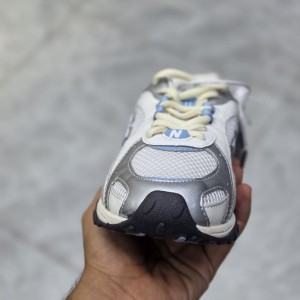 نیوبالانس 204 ال سیلور سفید آبی New Balance 204L U204LSWC