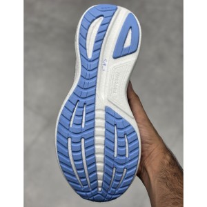 ساکنی راید 18 سرمه‌ای آبی روشن سفید Saucony Ride 18