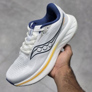 ساکنی راید 18 سفید آبی زرد Saucony Ride 18
