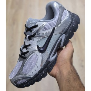 نایک وی فایو آر ان آر خاکستری سیلور مشکی Nike V5 RNR