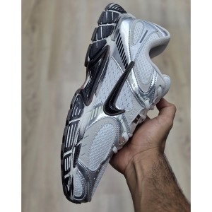 نایک وی فایو آر ان آر سفید شیری نقره‌ای مشکی Nike V5 RNR