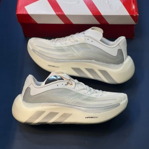 آدیداس هایپر بوست یوفوریا ال تی سفید نقره‌ای متالیک adidas Hyper Boost Euphoria LT