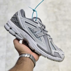 کفش نیوبالانس 1906 خاکستری نقره‌ای New Balance 1906R Lunar New Year Grey