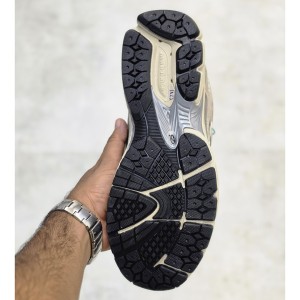 کفش نیوبالانس 1906 بژ کرم New Balance M1906RL Beige Cream