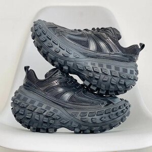بالنسیاگا دیفندر بانسر Balenciaga Defender Bouncer Sneaker