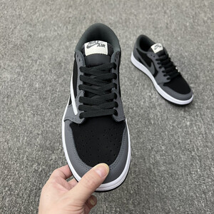 ایر جردن وان Jordan 1 Low OG Grey/Black